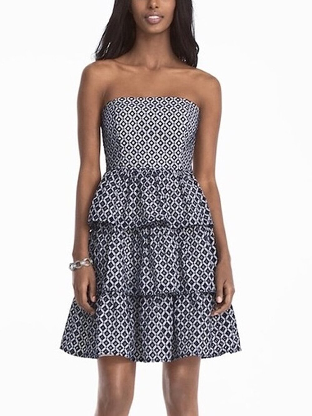 White House Black Market Strapless Tiered Eyelet Dress NWT Size 00